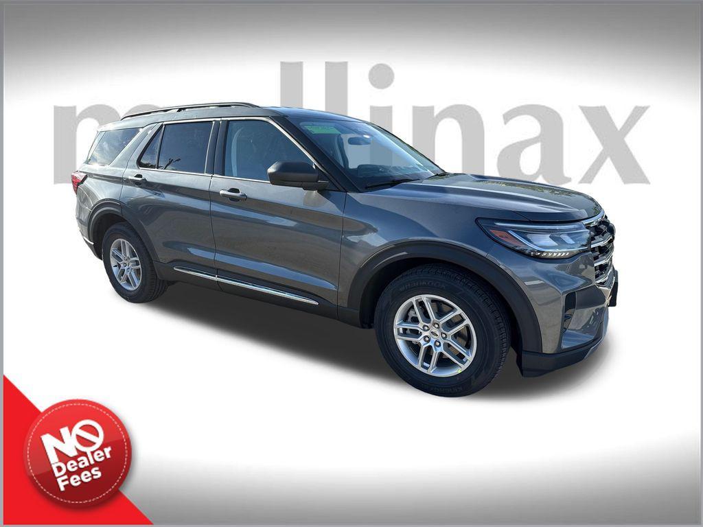 new 2025 Ford Explorer car, priced at $40,715