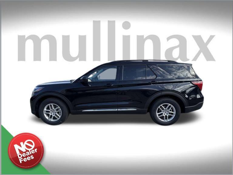 new 2025 Ford Explorer car, priced at $40,249