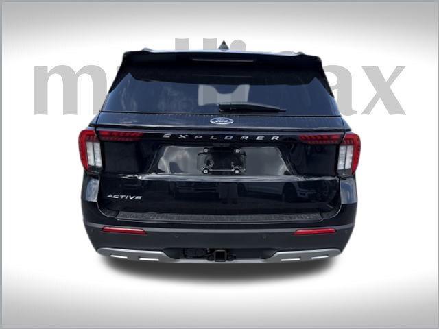 new 2025 Ford Explorer car, priced at $41,597