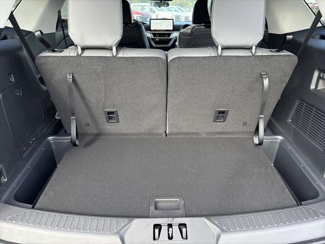 new 2025 Ford Explorer car, priced at $41,597