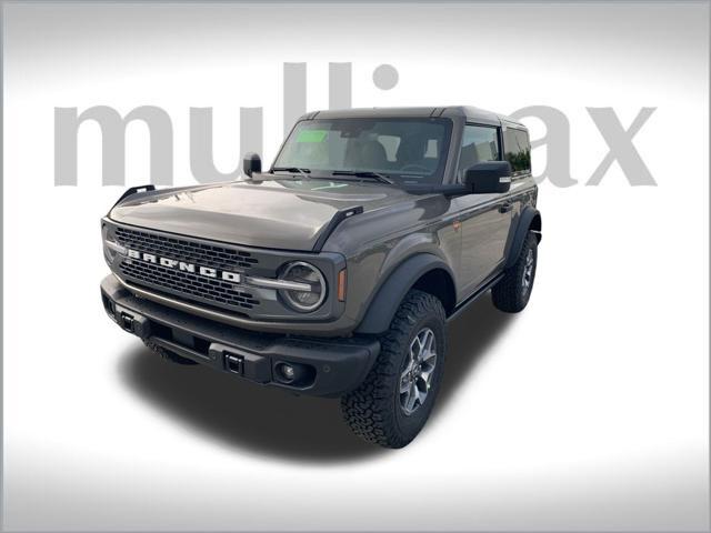 new 2025 Ford Bronco car, priced at $53,178