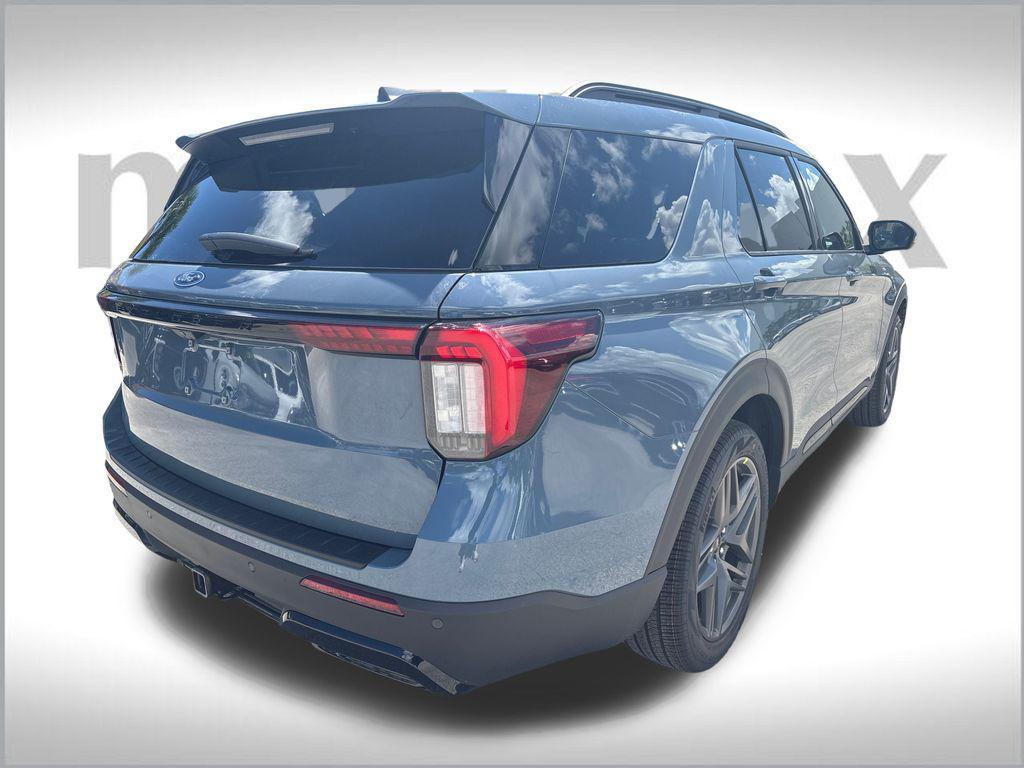 new 2025 Ford Explorer car, priced at $47,050