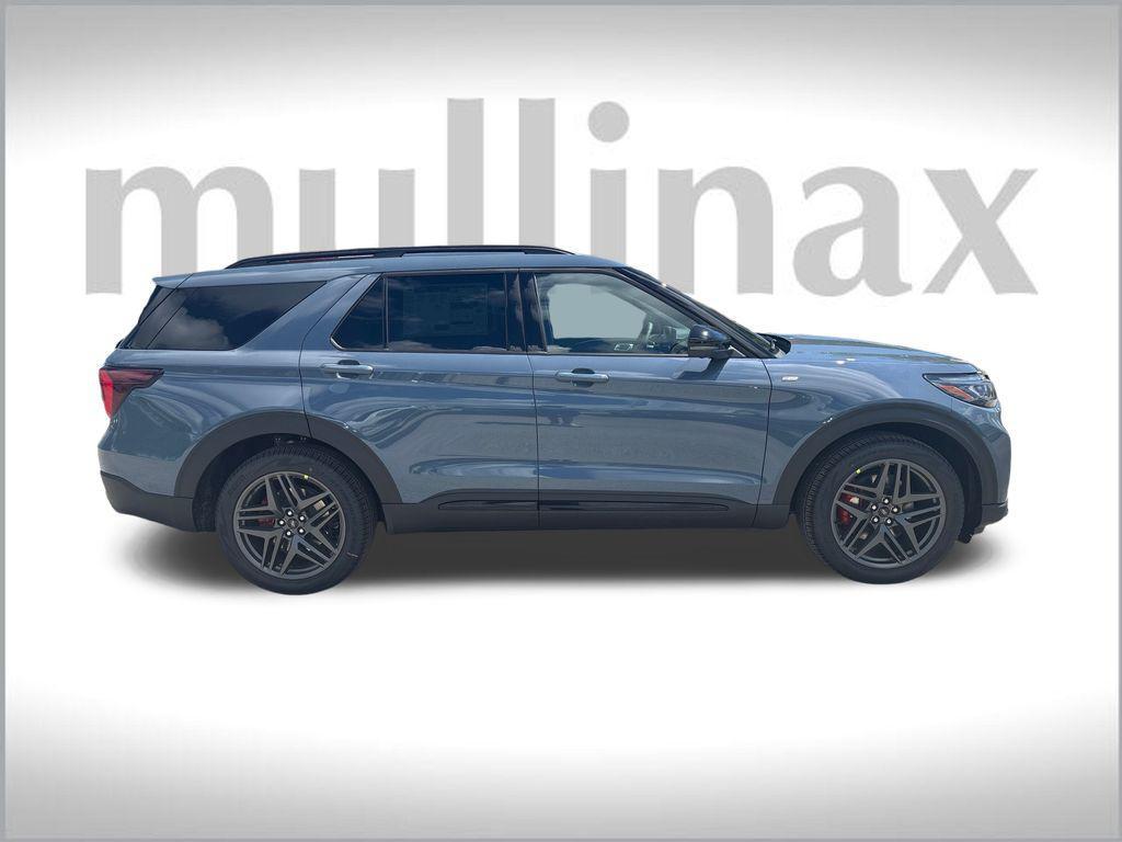 new 2025 Ford Explorer car, priced at $47,050