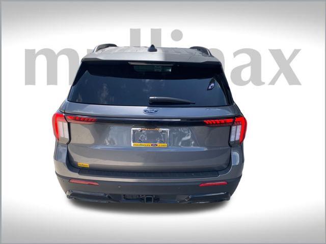new 2025 Ford Explorer car, priced at $41,693
