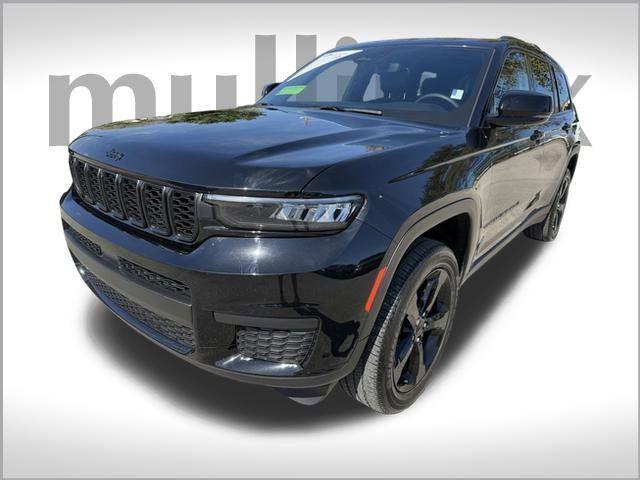 used 2024 Jeep Grand Cherokee L car, priced at $35,900