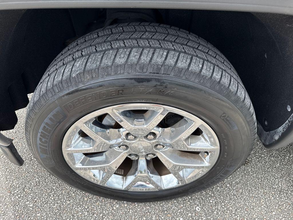 used 2014 GMC Sierra 1500 car, priced at $15,900