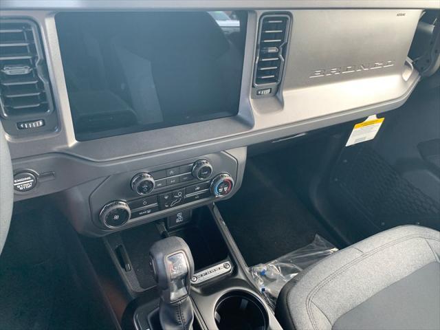 new 2025 Ford Bronco car, priced at $41,022