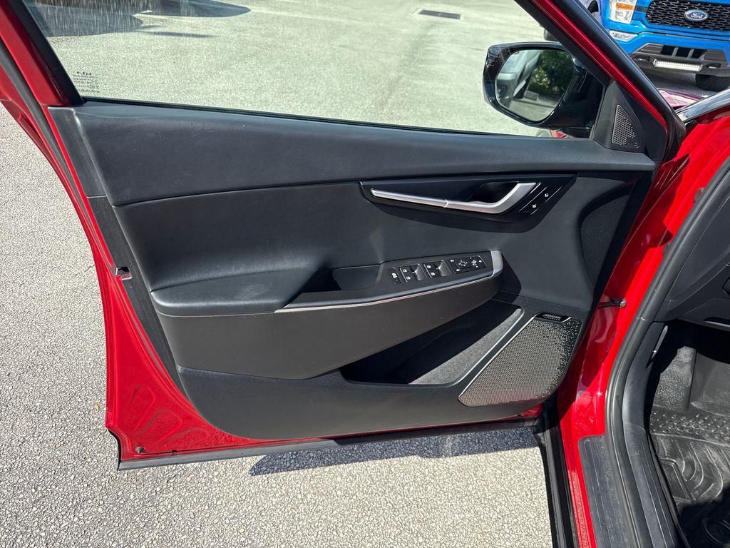 used 2022 Kia EV6 car, priced at $19,900