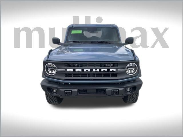 new 2024 Ford Bronco car, priced at $49,977