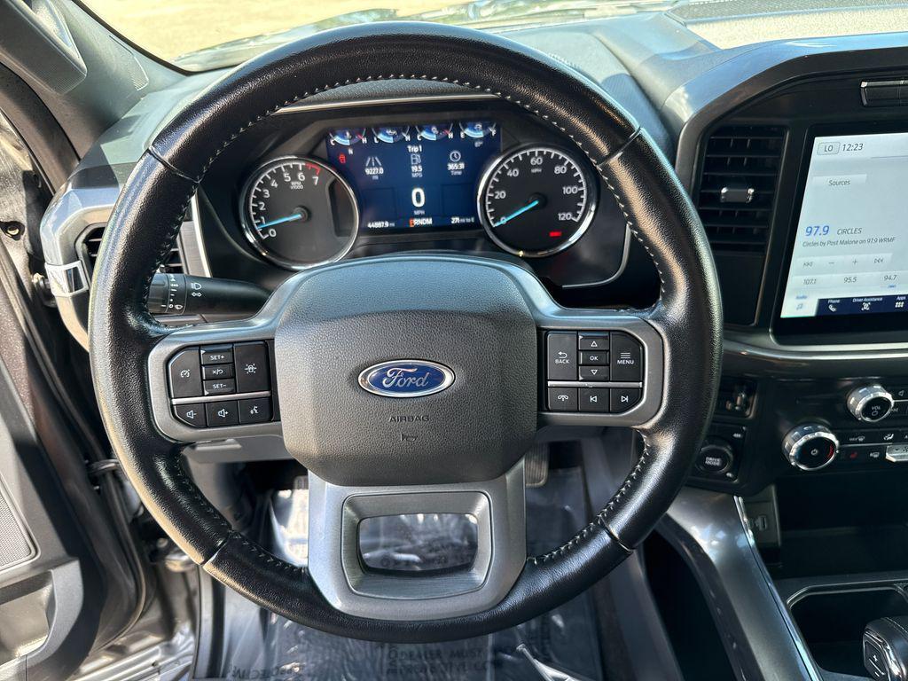 used 2022 Ford F-150 car, priced at $35,901