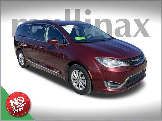 used 2018 Chrysler Pacifica car, priced at $14,900