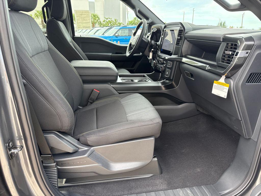 new 2025 Ford F-150 car, priced at $46,209