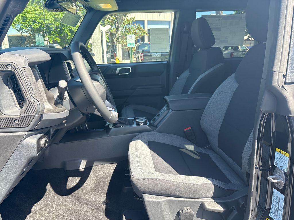 new 2025 Ford Bronco car, priced at $42,373