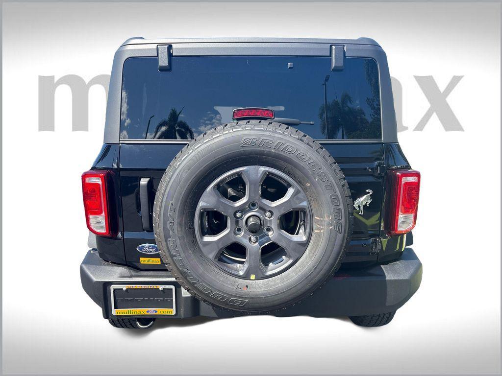 new 2025 Ford Bronco car, priced at $42,373