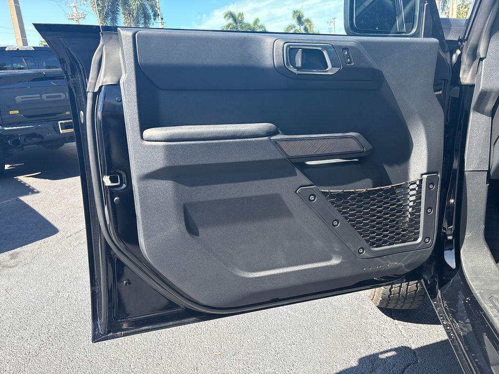 new 2025 Ford Bronco car, priced at $42,373
