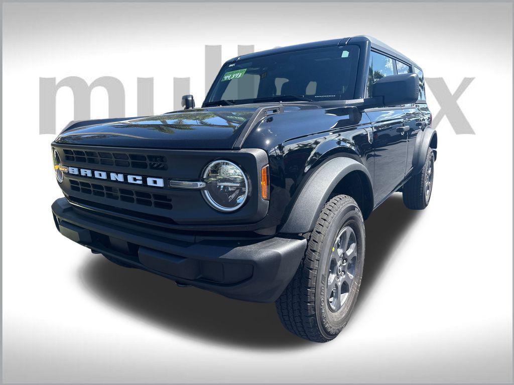 new 2025 Ford Bronco car, priced at $42,373