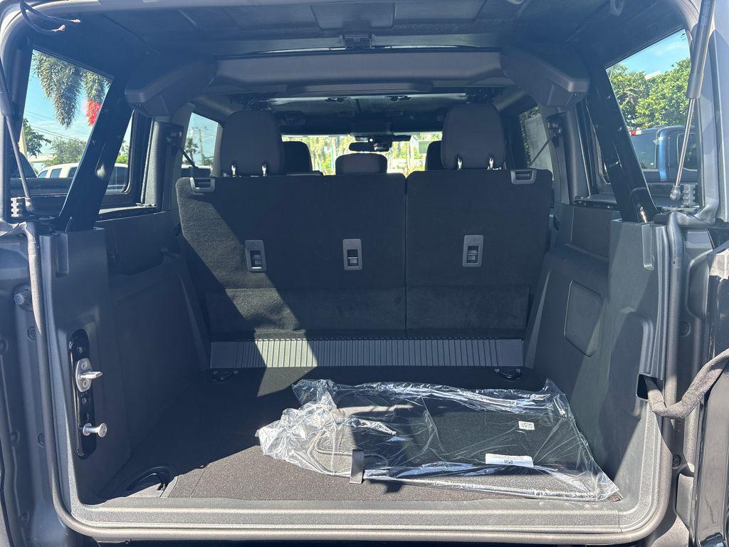 new 2025 Ford Bronco car, priced at $42,373