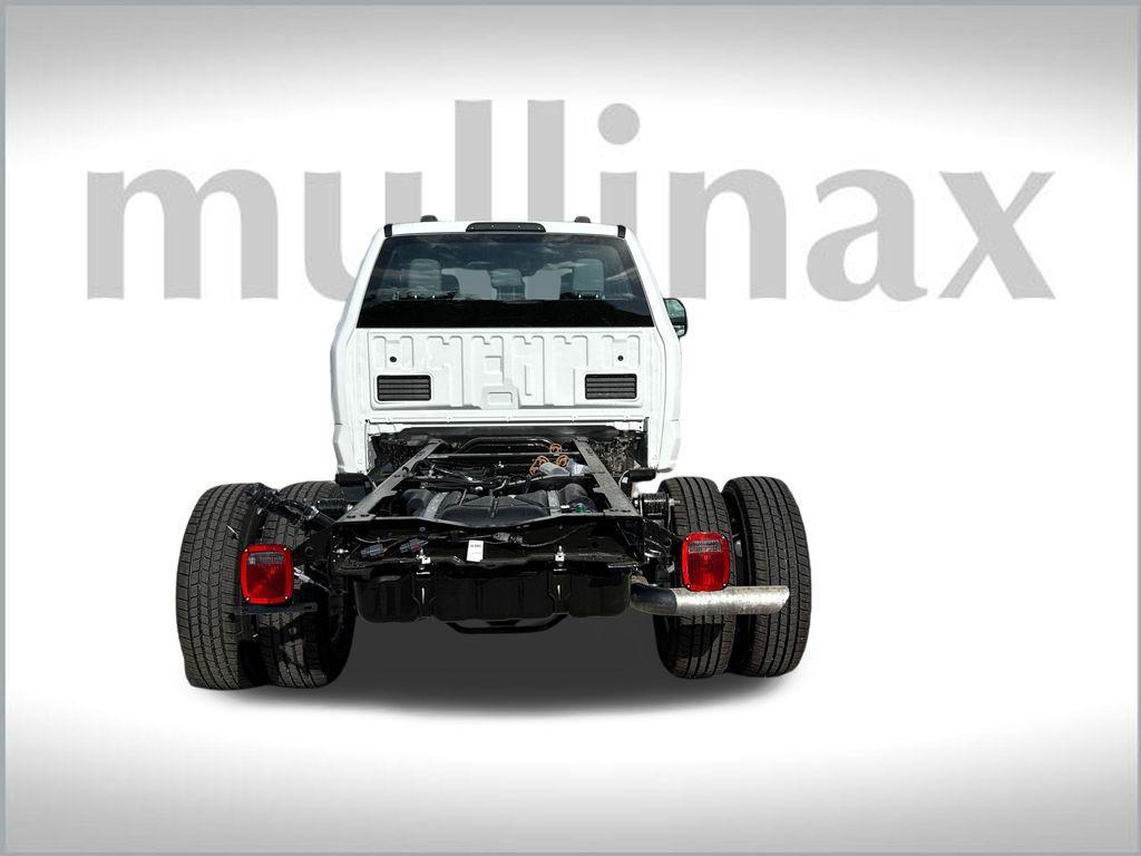 new 2025 Ford F-350 car