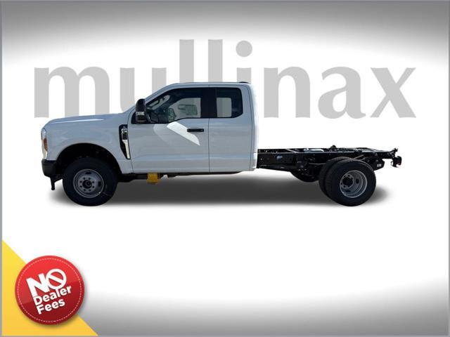 new 2025 Ford F-350 car, priced at $58,893