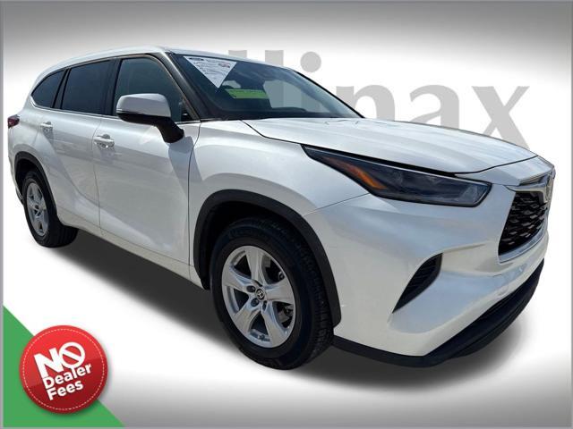 used 2021 Toyota Highlander car, priced at $24,900