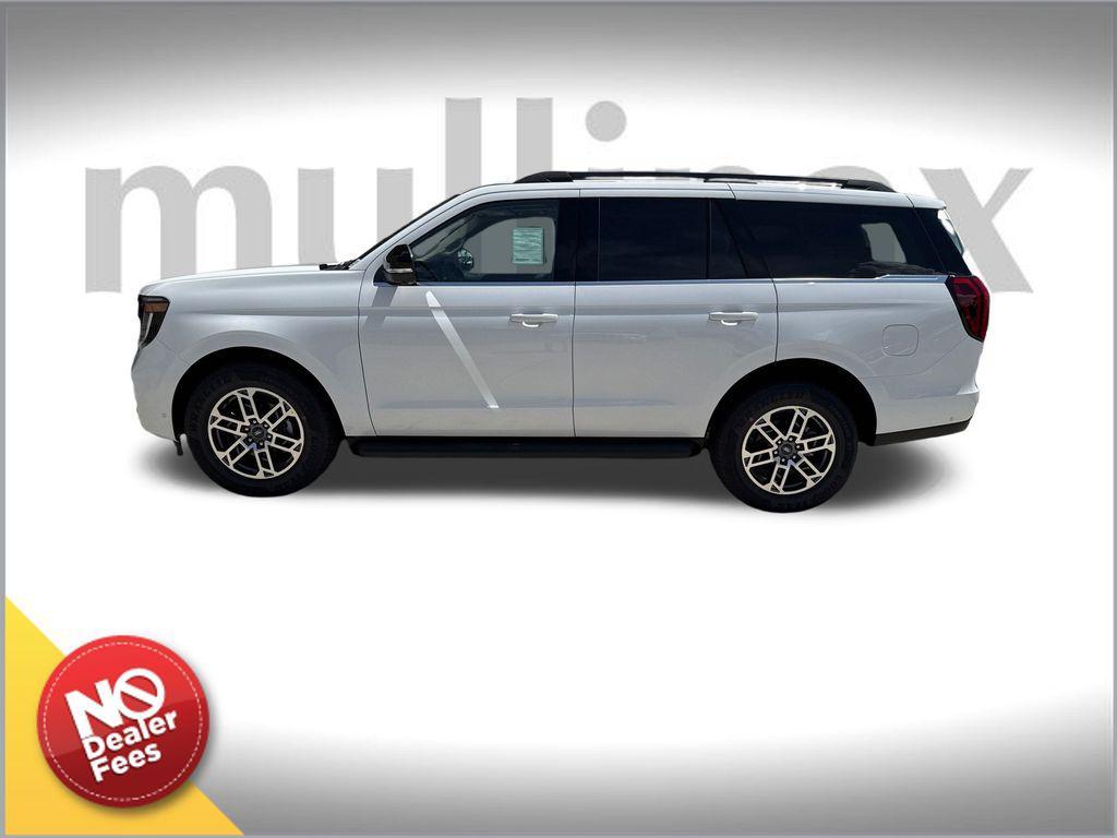 new 2025 Ford Expedition car, priced at $66,696