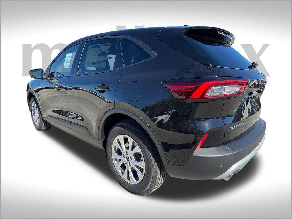 new 2026 Ford Escape car, priced at $31,683