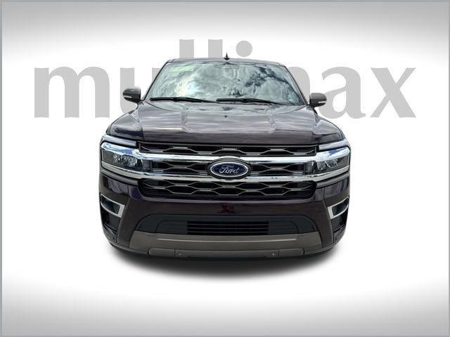 new 2024 Ford Expedition car, priced at $75,301