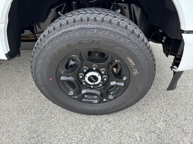 new 2025 Ford F-350 car