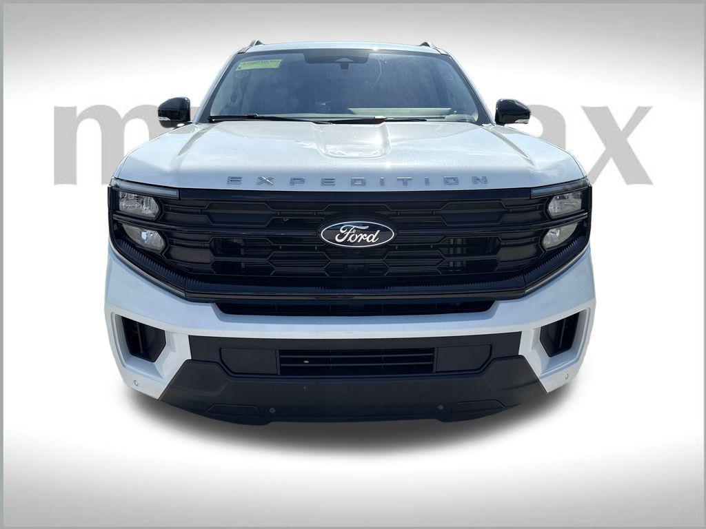 new 2025 Ford Expedition Max car, priced at $70,531