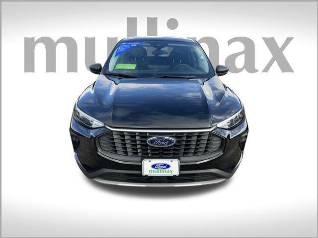 used 2023 Ford Escape car, priced at $22,900