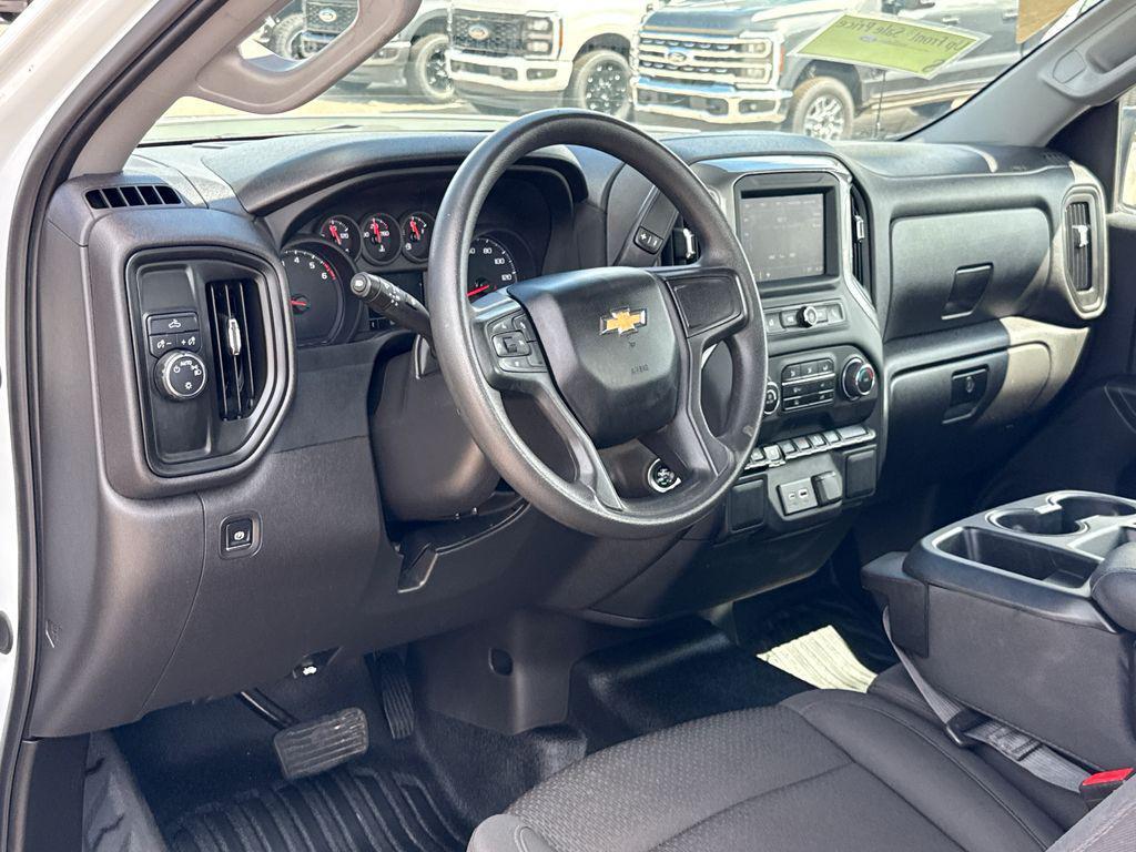 used 2024 Chevrolet Silverado 1500 car, priced at $25,901