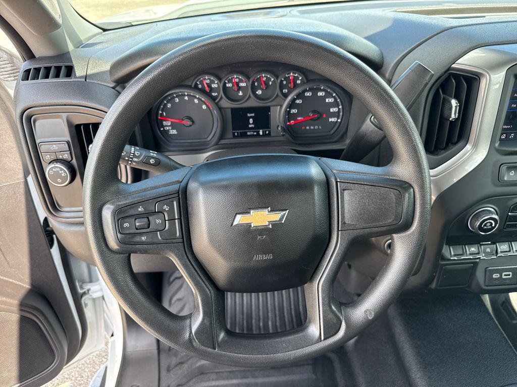 used 2024 Chevrolet Silverado 1500 car, priced at $25,901