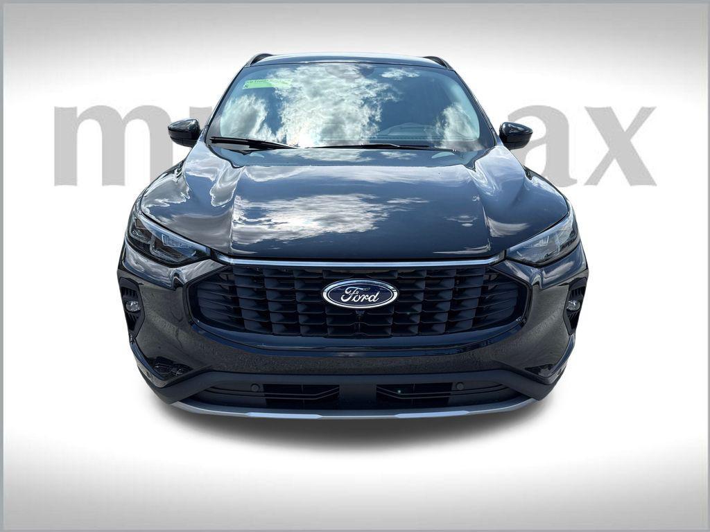 new 2025 Ford Escape PHEV car, priced at $35,224