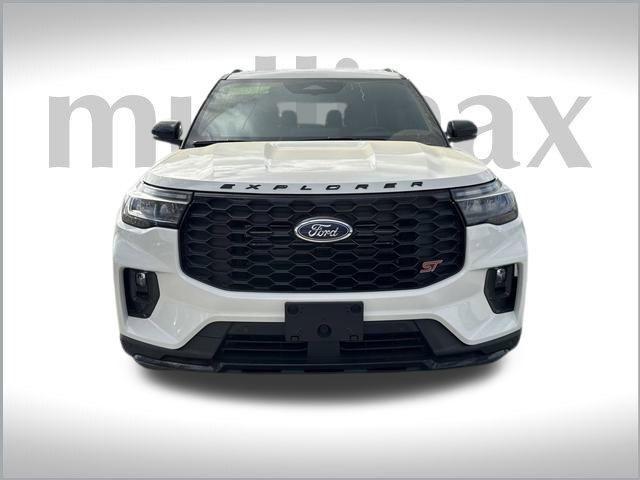 new 2025 Ford Explorer car, priced at $53,936