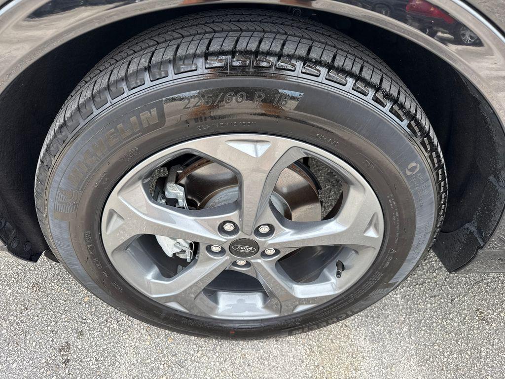 used 2023 Ford Escape car, priced at $23,900