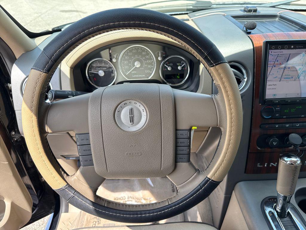 used 2006 Lincoln Mark LT car, priced at $14,900