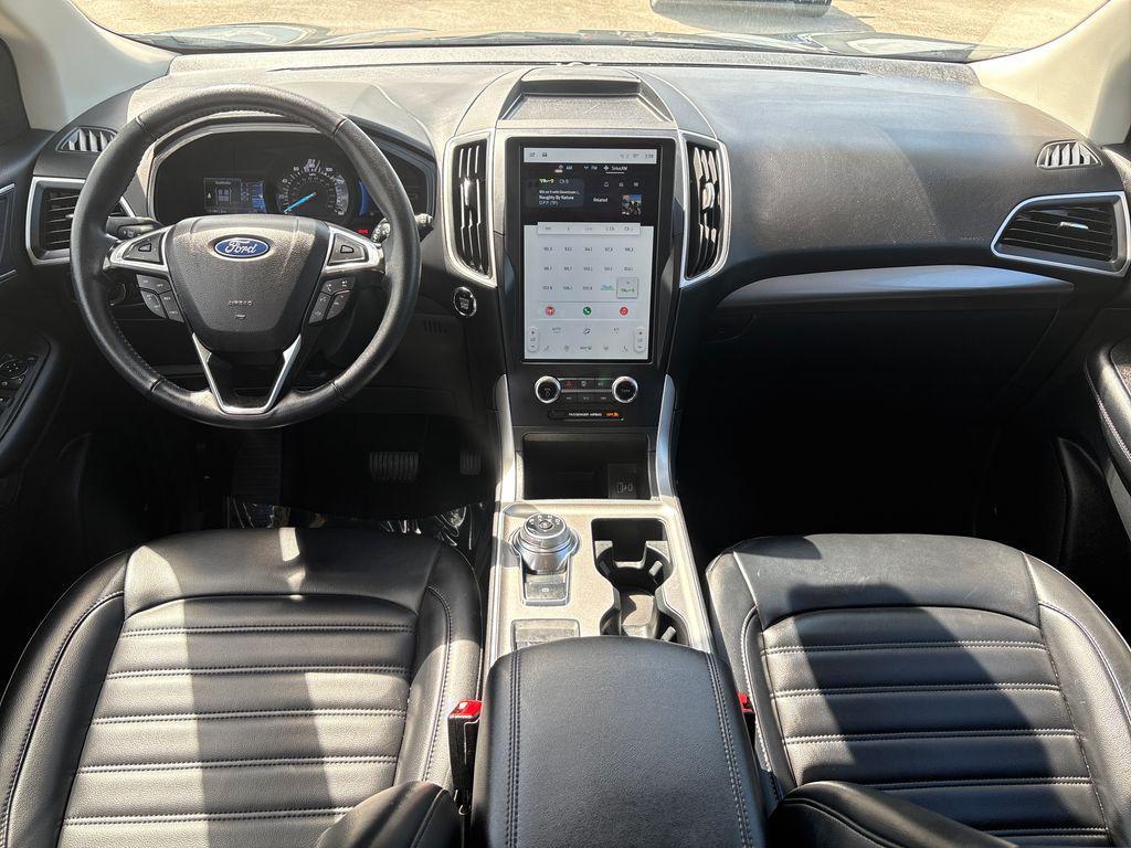 used 2024 Ford Edge car, priced at $24,900