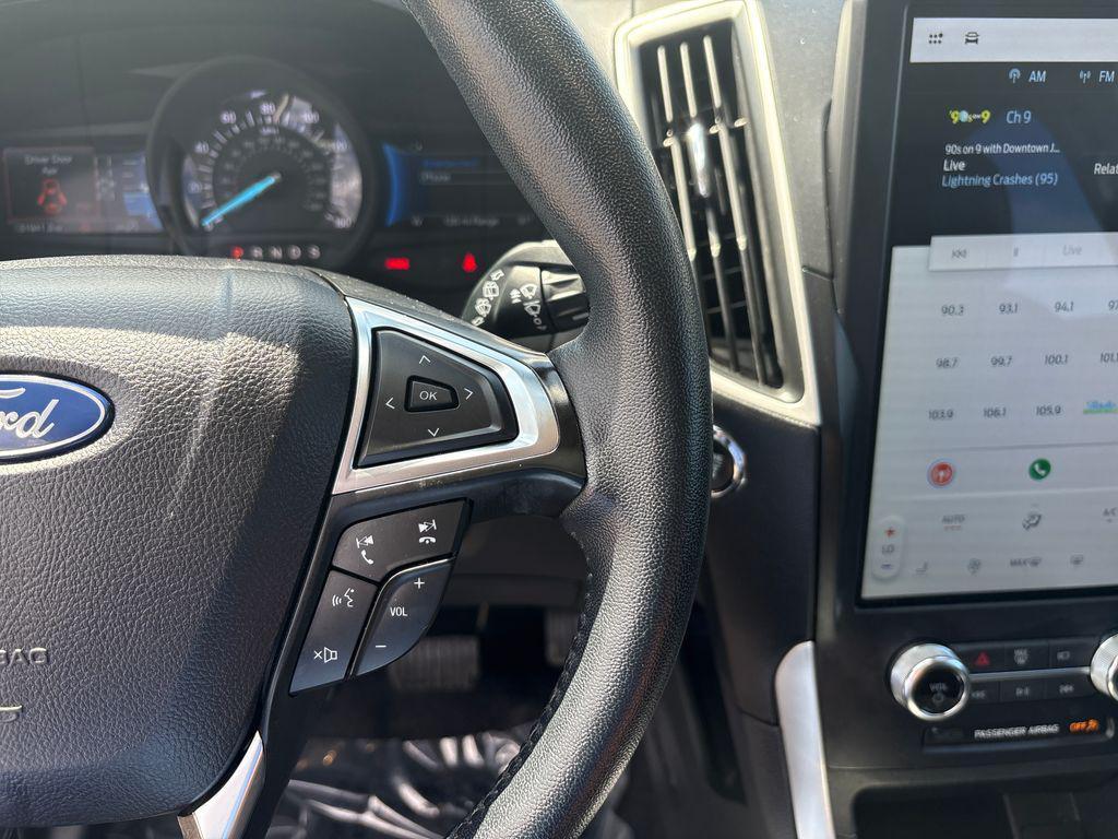 used 2024 Ford Edge car, priced at $24,900