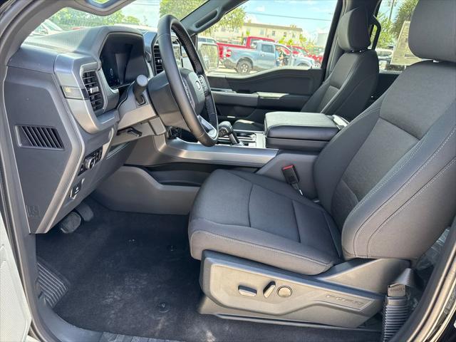 new 2025 Ford F-150 car, priced at $54,560