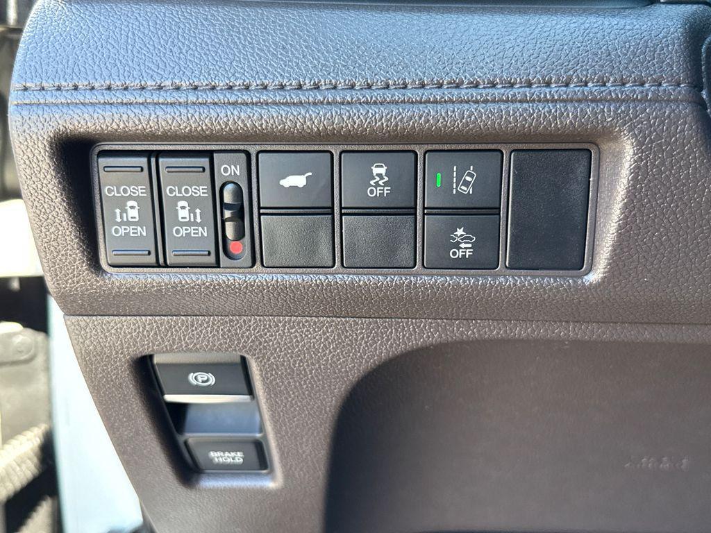 used 2019 Honda Odyssey car, priced at $24,901