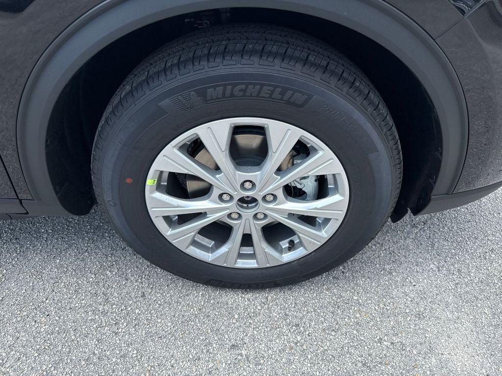 new 2025 Ford Escape car, priced at $28,336