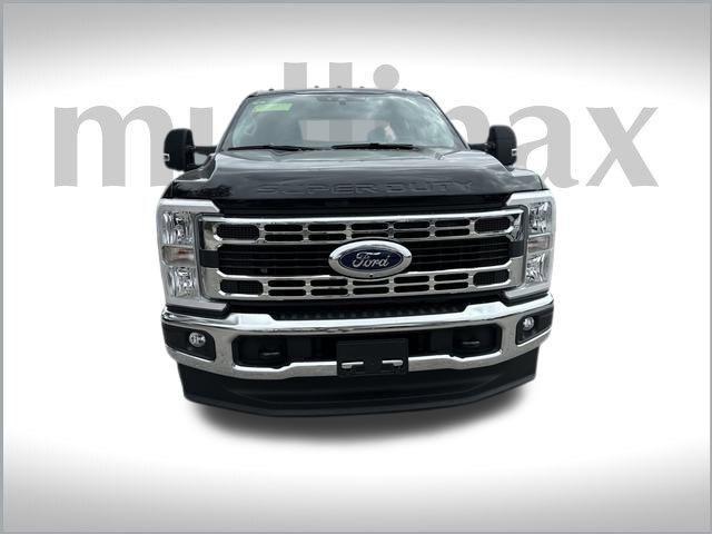 new 2024 Ford F-350 car, priced at $67,955