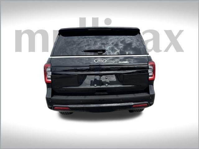 new 2024 Ford Expedition car, priced at $68,518