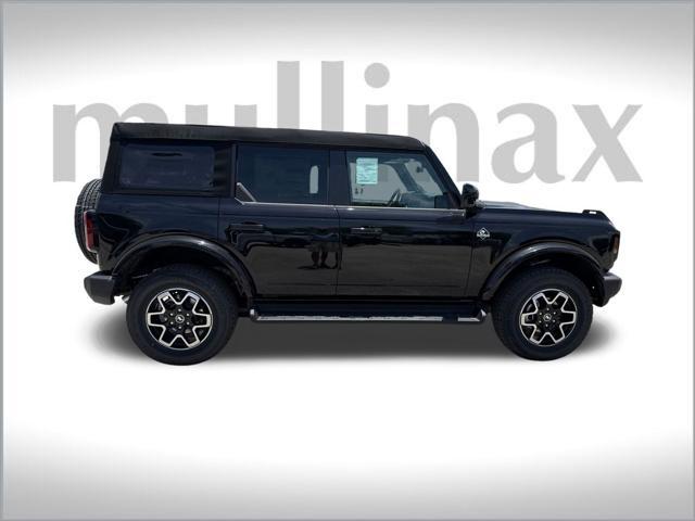 new 2025 Ford Bronco car, priced at $47,841