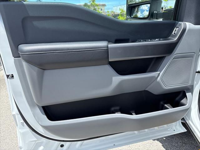 new 2025 Ford F-250 car, priced at $63,924