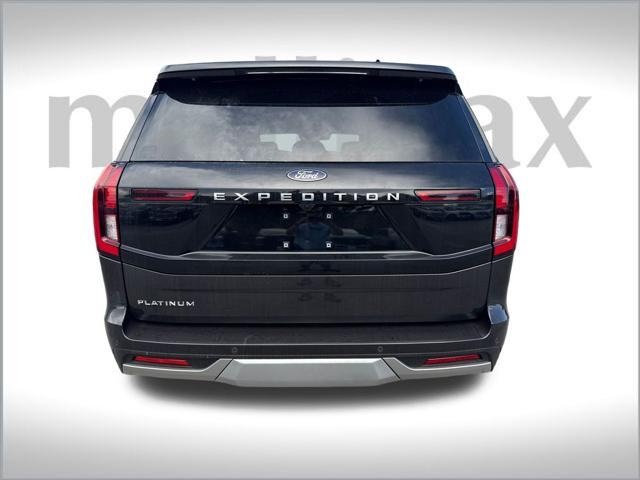 new 2025 Ford Expedition car, priced at $75,715