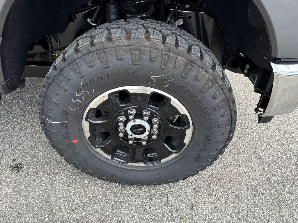 new 2025 Ford F-250 car, priced at $59,254