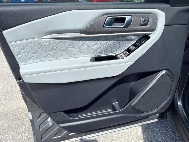 new 2025 Ford Explorer car, priced at $53,866