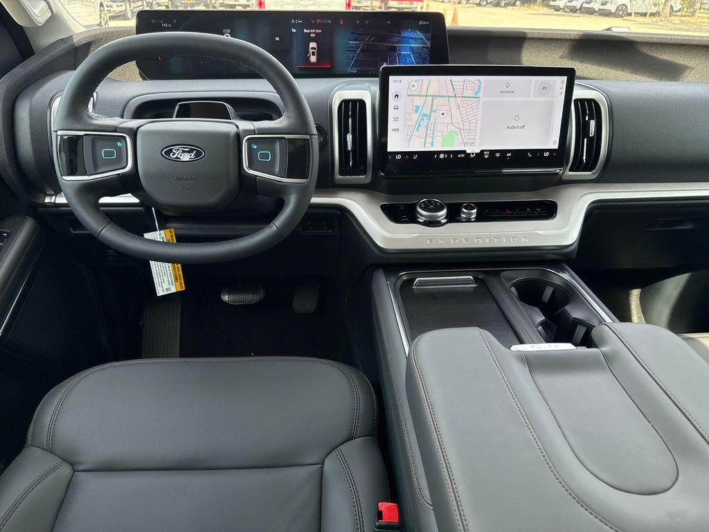 new 2025 Ford Expedition Max car, priced at $68,035