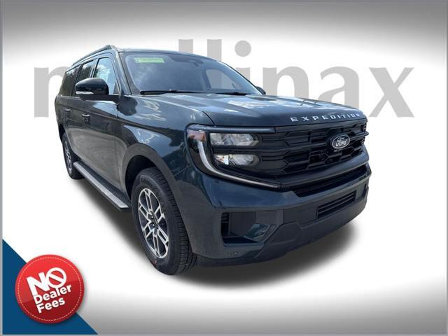 new 2025 Ford Expedition Max car, priced at $70,042